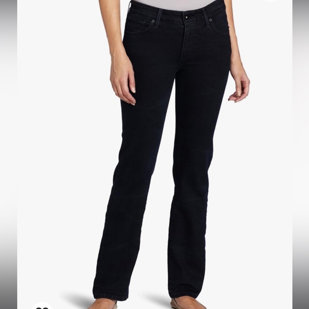 - Levi 's Demi Curve Classic Rise Straight Leg Jean